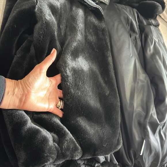 Donna Salyers Fabulous Fur Coat Jacket Full Zip Hoodie Black Pockets Oversized - Picture 8 of 8
